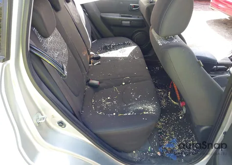 2010 Kia Soul + z USA, uszkodzony, nr VIN KNDJT2A23A7082662